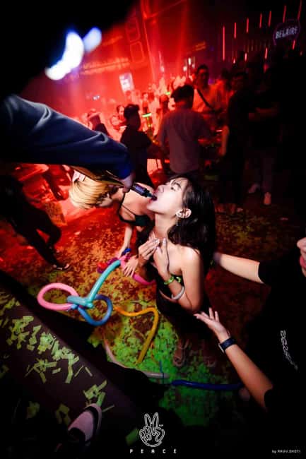 Paris After Dark: Speakeasy, Cocktails, Local Bars & Clubs - Starting at Le Jip’s on Rue St Denis