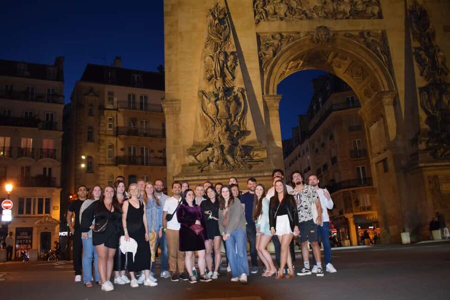 Paris: City Center Guided Pub Crawl with Shots & Club Entry - Who will enjoy this Paris night out