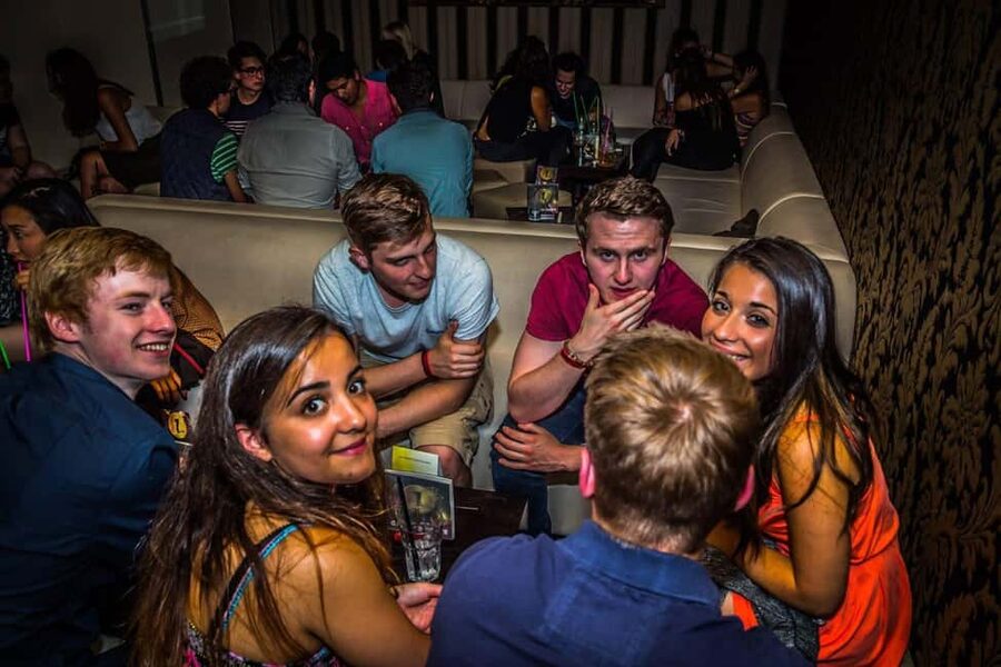 Paris: Pub Crawl with Shots and Nightclub Entry - Why the social games matter