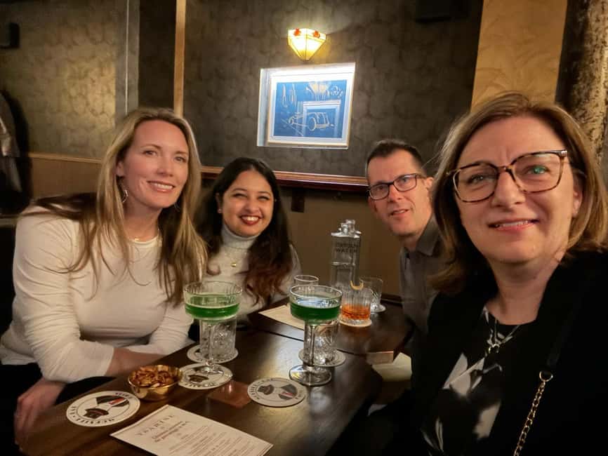 Paris: Speakeasy and Hidden Bars Tour - The first bar: classic style and a code at the door
