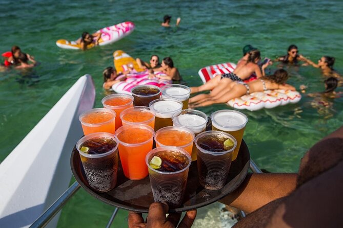 Party Boat /View Dolphins / Snorkling /Free Drinks and Transportation - Private groups, celebrations, and the right audience