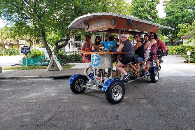Pedibus Pub Crawl in Fort Lauderdale - Who will enjoy this Fort Lauderdale pub crawl