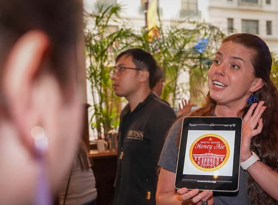 Philadelphia: Guided Tour with Pub Crawl - Who should book this Old City evening?