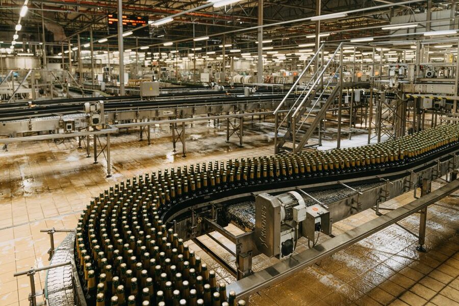 Pilsen: Pilsner Urquell Brewery Tour with Beer Tasting - Three brew houses from three centuries