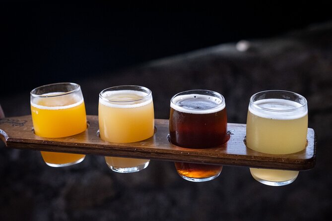 Porto Craft Beer Tour: 7 Beers + 3 Food Pairings in a Small Group - A Fábrica da Picaria brings on the Francesinha