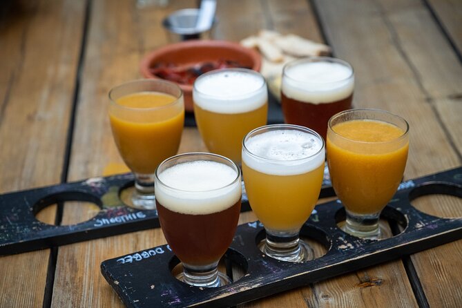 Porto Craft Beer Tour: 7 Beers + 3 Food Pairings in a Small Group - Mercado do Bolhão adds local life