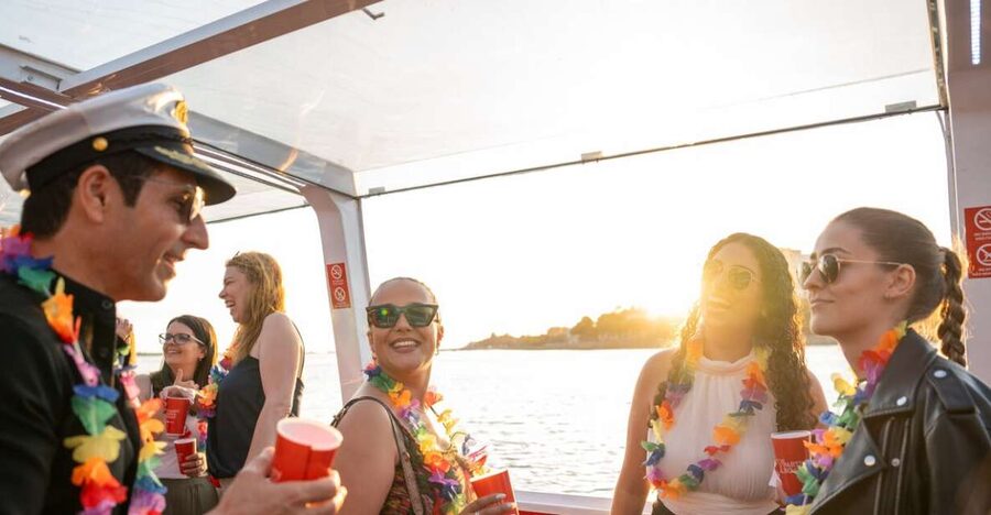 Porto: Douro River Party Boat with Sunset Option & 6 Bridges - A two-hour ride through Porto’s six bridges