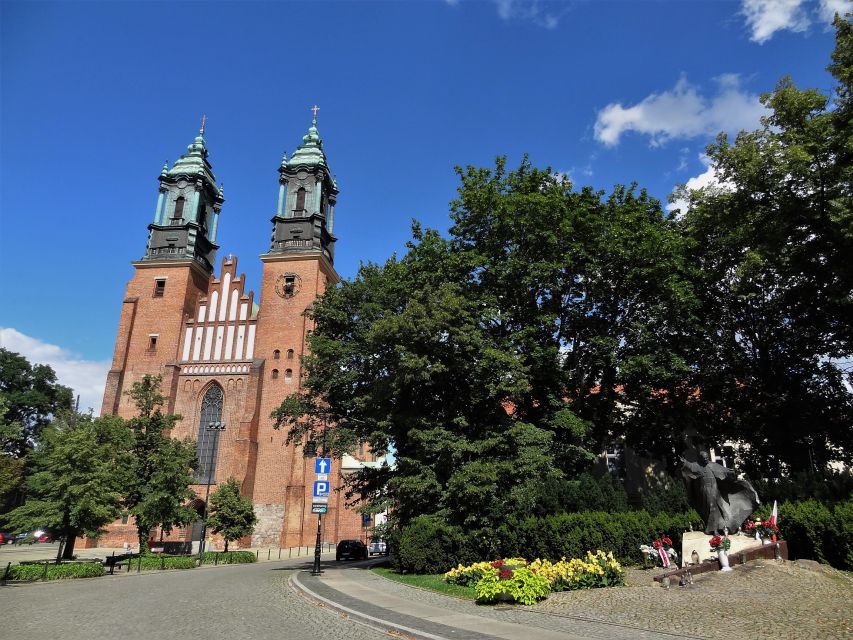 Poznan: City and Brewery Private Walking Tour with Beer - The Franciscan Church and its miniature Poznan