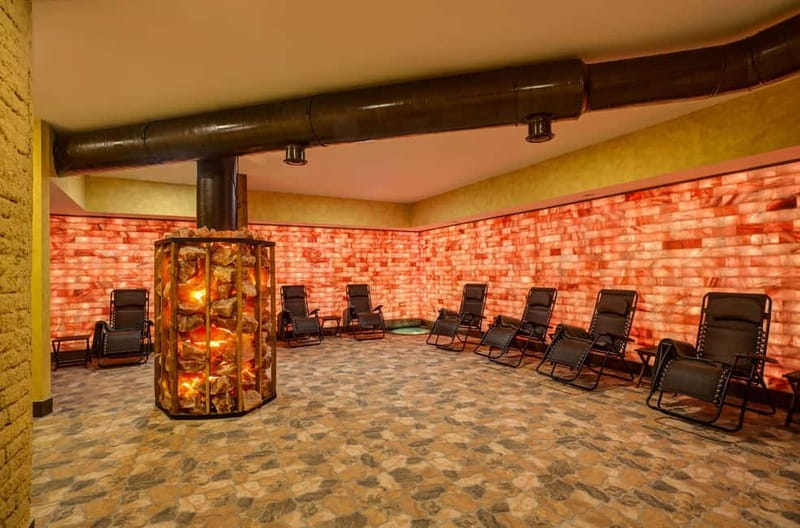 Prague: Beer and Wine Spa Bath with Salt Cave Experience - Practical timing and planning advice