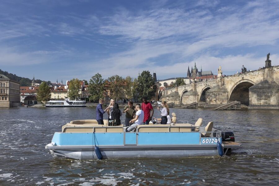 Prague: Beer Boat Tour - The Vltava route and its best views