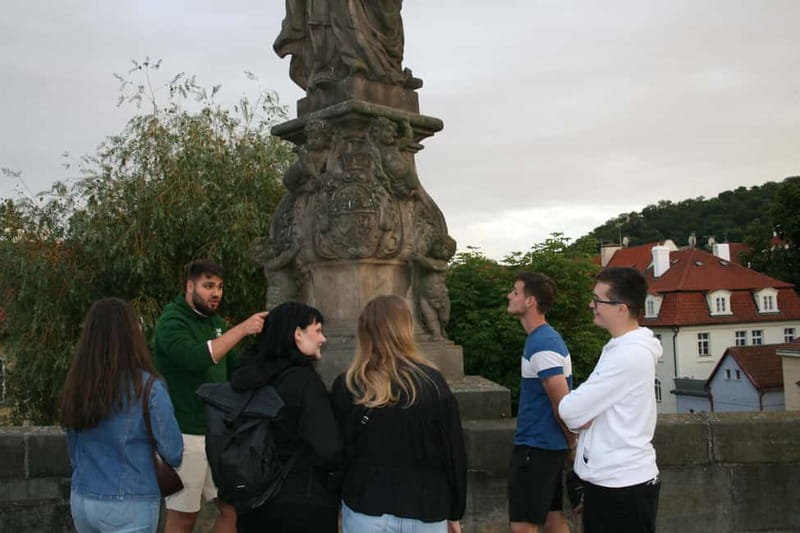 Prague Beer History: Highlights Tour with Tasting - Group size, walking, and timing
