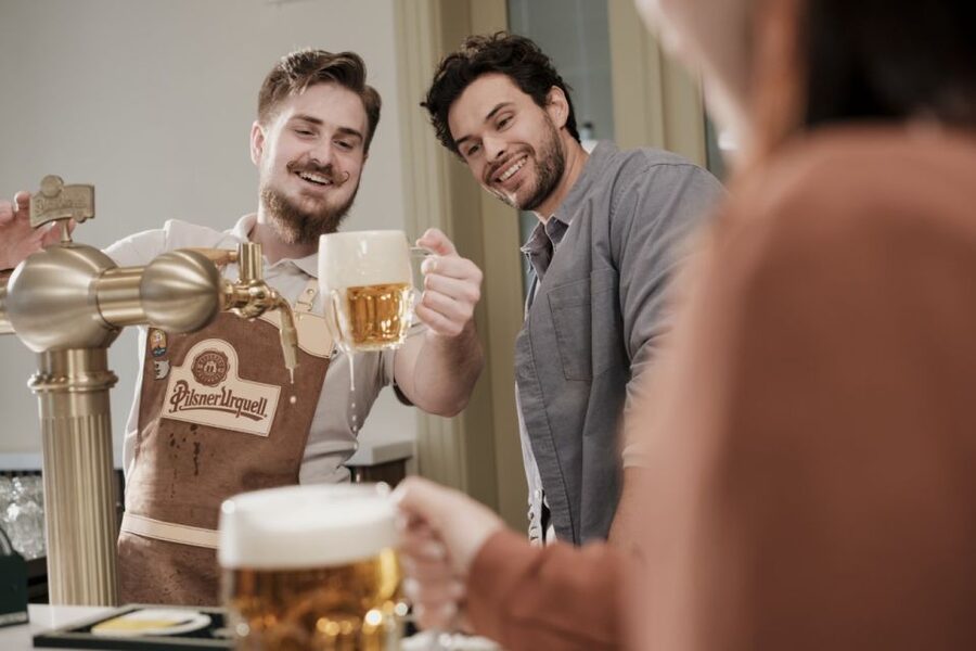 Prague: Beer Pouring Class at Pilsner Urquell Experience - Hladinka, Šnyt, and Mlíko in one sitting