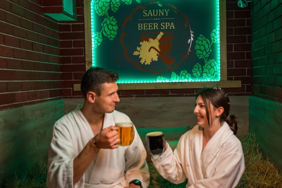 Prague: Beer Spa Experience with Unlimited Beer and Sauna - Who Will Enjoy This Most