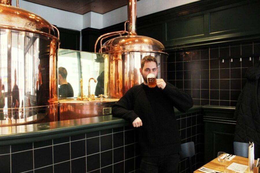Prague: Beer Tasting and Brewery Tour - Pivovarský dům Benedict and the first beer flight