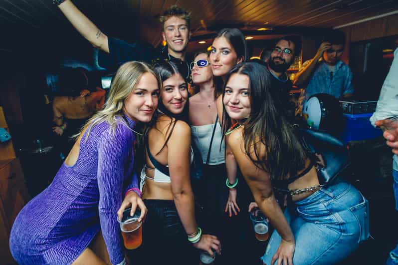 Prague: Boat Party with Unlimited Drinks & After Party Entry - Charles Bridge from the water