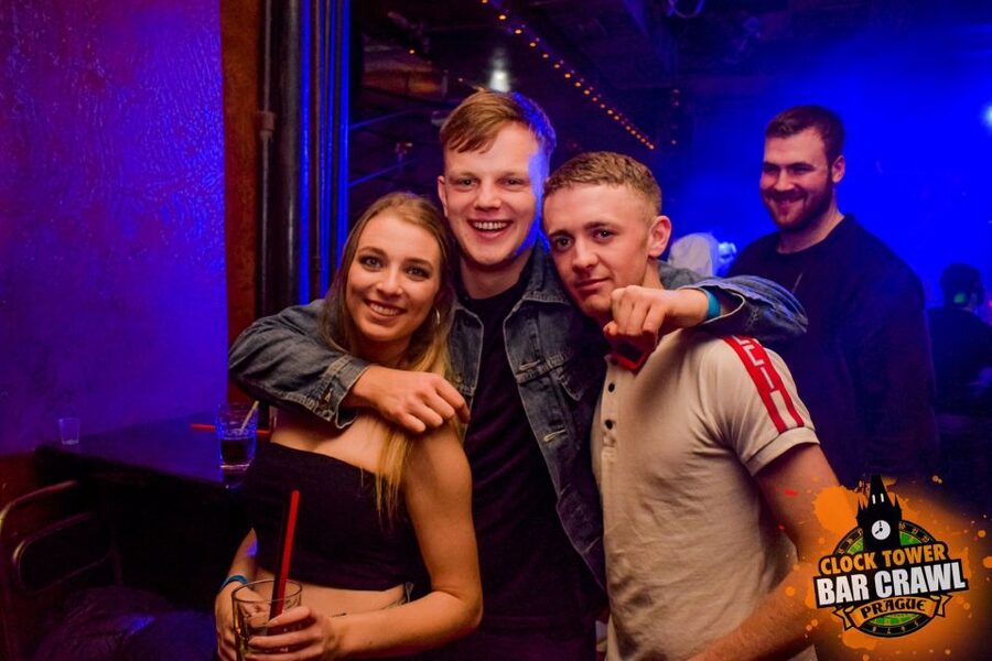 Prague: Clock Tower Bar Crawl ending at the BIGGEST CLUB - Is $29 good value?