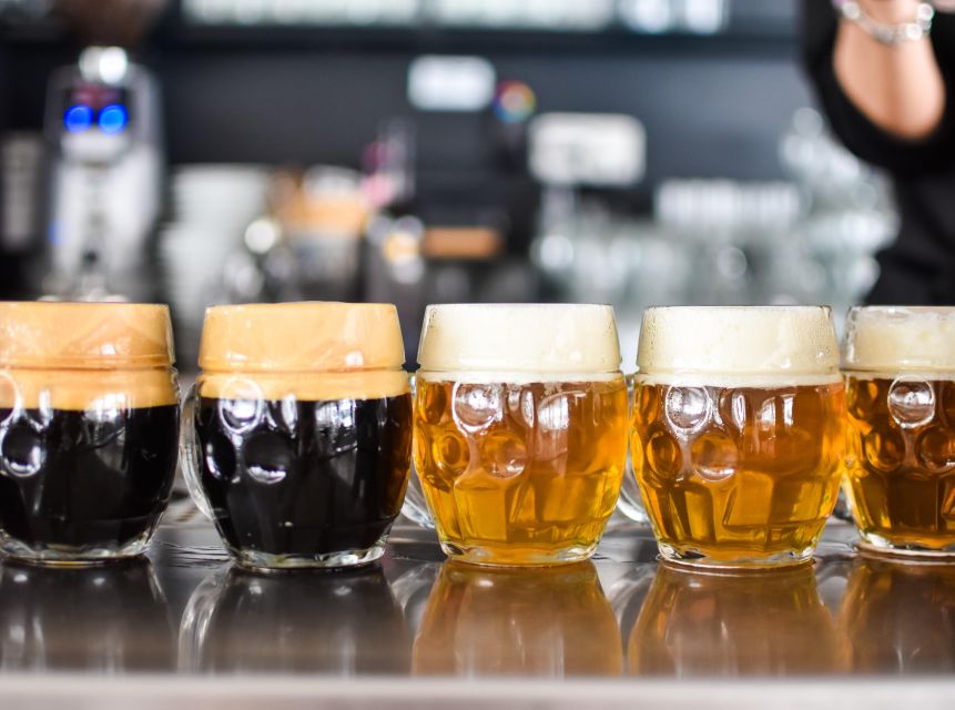 Prague: Food and Beer Guided Walking Tour with Tastings - Beer tasting with a Czech focus