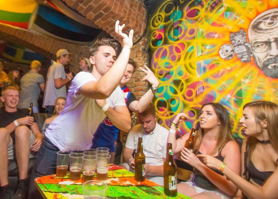 Prague: Pub Crawl with Unlimited Drinks, Bars & Club Entry - What this Prague night out is really like
