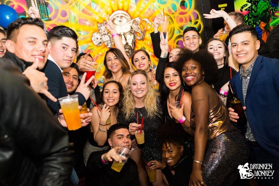Prague: Pub Crawl with Unlimited Drinks, Bars & Club Entry - The final club and the long finish