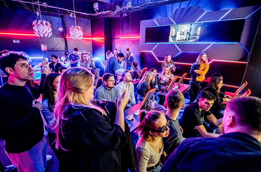 Prague: Robotic Bar Entry with a Drink Included - Seating, Music, and Atmosphere