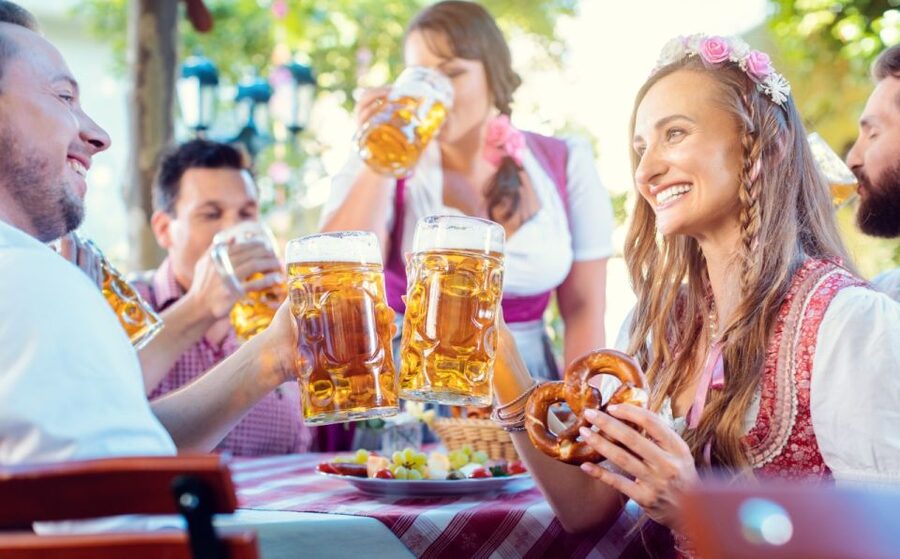 Private Beer Tasting Tour in Munich with Oktoberfest Museum - The two-hour tasting: four beers and a useful introduction