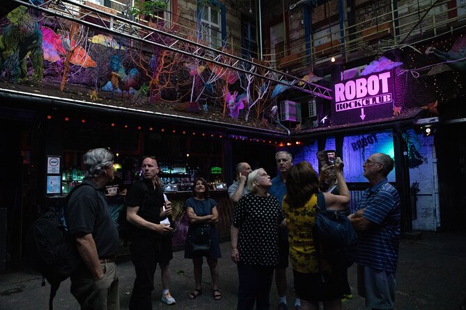 Private Budapest Ruin Bar Tour with Local Drinks & Street Food - First stop: District 7 street art and local context