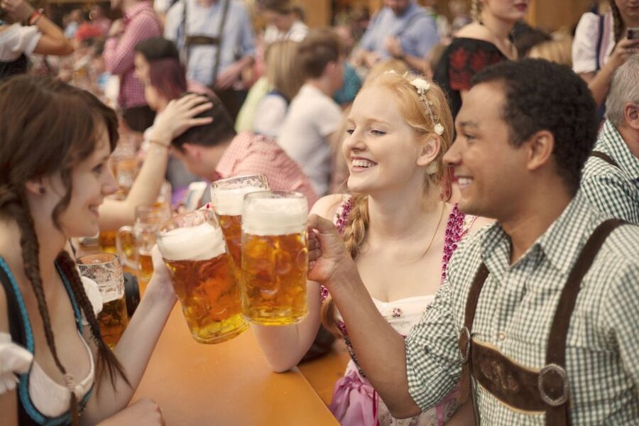 Private German Beer Tasting Tour in Berlin Old Town - Starting beside Humboldt University