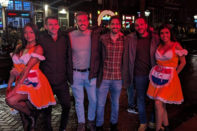 Private Hostess Bar Tour in Amsterdam Red Light District (3h) - What the hostess adds to the evening