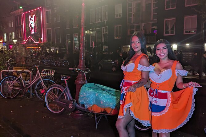 Private Hostess Bar Tour in Amsterdam Red Light District (3h) - Meeting at Drink n Sink at 7:30 pm