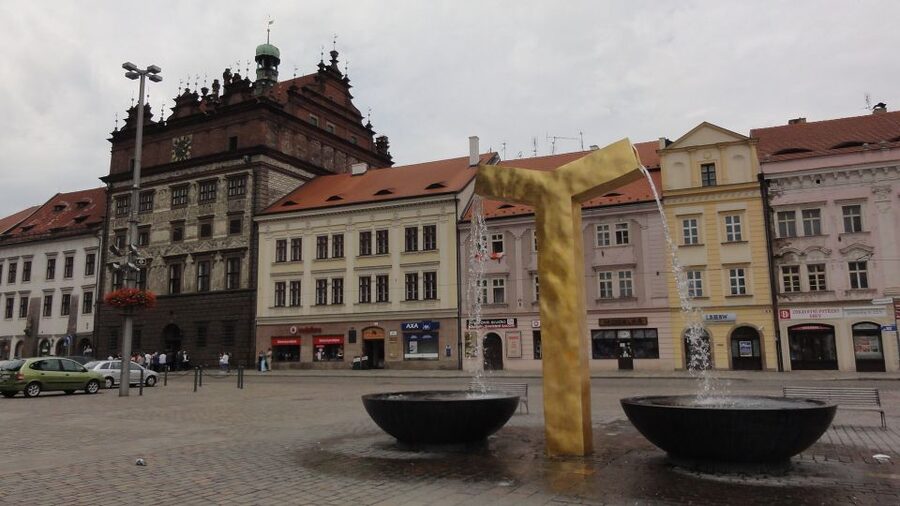 Private Pilsen & Pilsner Urquell Brewery Tour Prague - Timing the brewery, lunch, and city walk