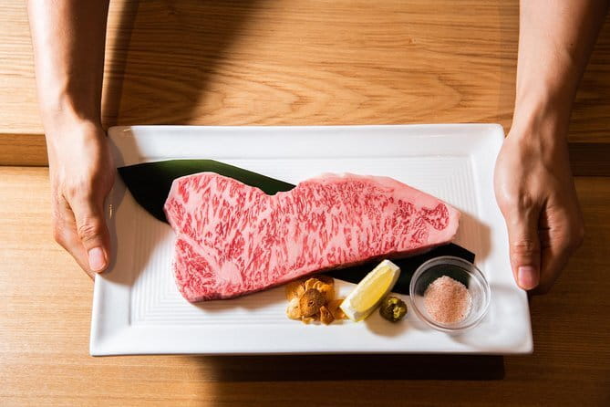 Private sake pairing@ancient underground - Asakusa at 7 p.m., and what the timing means