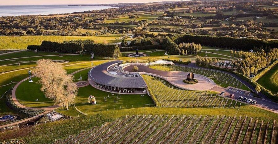Private Tour: Mornington Peninsula Wine, Beer & Hotsprings - Red Hill Brewery and Point Leo Estate