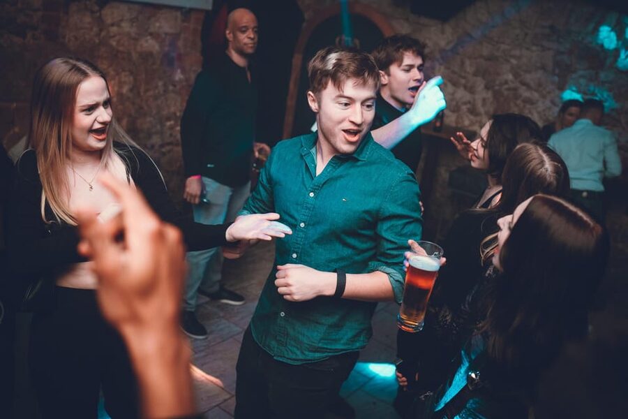 Pub Crawl - 1-hour Open Bar then Vip to 5 Clubs - Krakow - VIP entry is more useful than it sounds