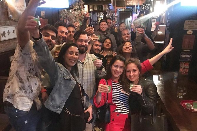Pub Crawl Istanbul / Rooftop Clubs & Party Bus - Starting at 9 pm in Asmalı Mescit