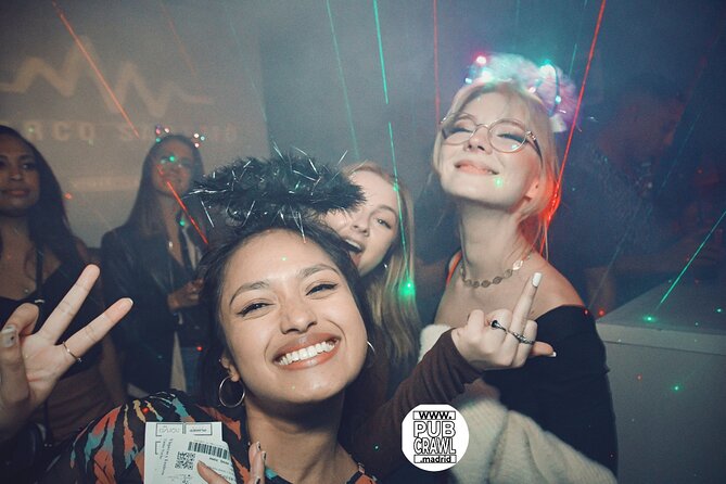 Pub Crawl Madrid by Mad Party Crew - Stop three: Manama Disco and the shift toward club music