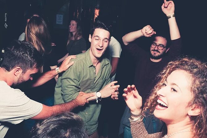 Pub Crawl Tour in Valencia - The guides can make or break the evening