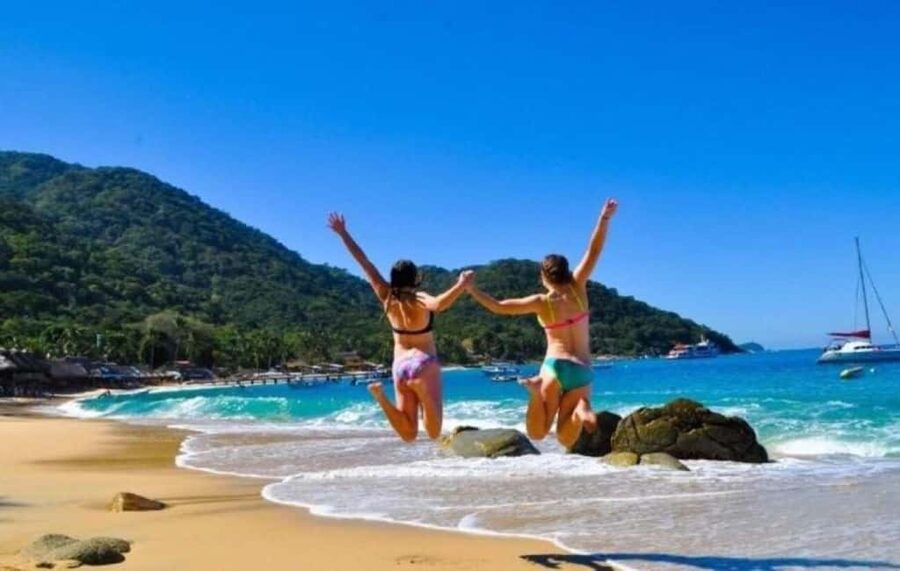 Puerto Vallarta: Beach, Breakfast, Lunch & Open Bar - Los Arcos: beautiful setting, limited underwater time