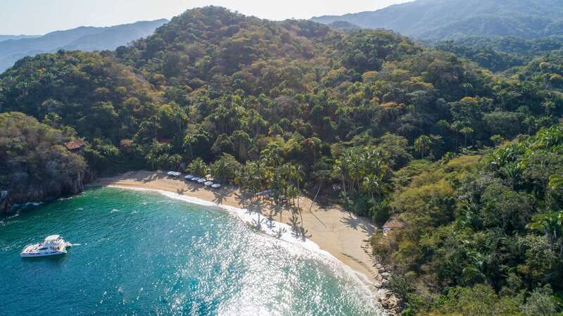 Puerto Vallarta: Luxury Yacht Tour with Lunch and Open Bar - FAQ