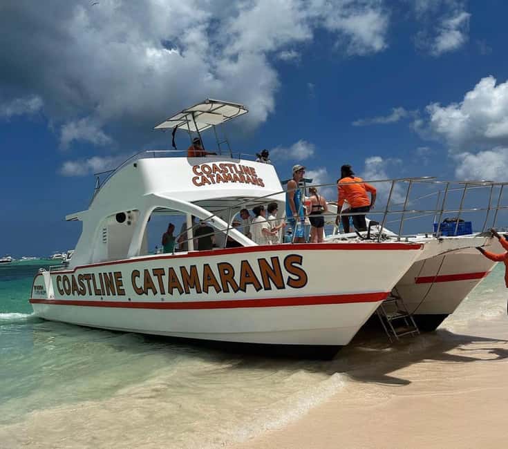 Punta Cana: Booze Cruise with Snorkel and Natural Pool Stop - Hotel pickup from Bávaro, Macao, and Uvero Alto