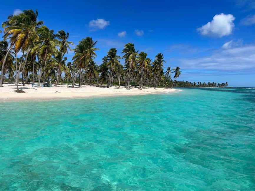 Punta Cana: Saona Island Full-Day Open Bar, Lunch & Transfer - The catamaran ride back