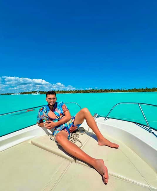 Punta Cana: Saona Island VIP | Private Beach, Open Bar & Lunch - Lunch is useful, but the buffet is not the strongest reason to book
