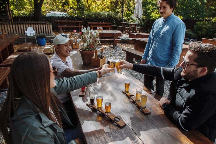 Queenstown: Craft Beer Brewery Tour with Lunch - Pickup from 17 Queenstown locations