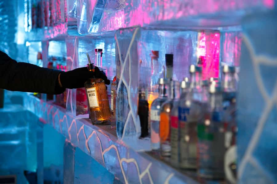 Queenstown: Ice Bar Entry with Warm Winter Gear and Drink - Rules and holiday restrictions
