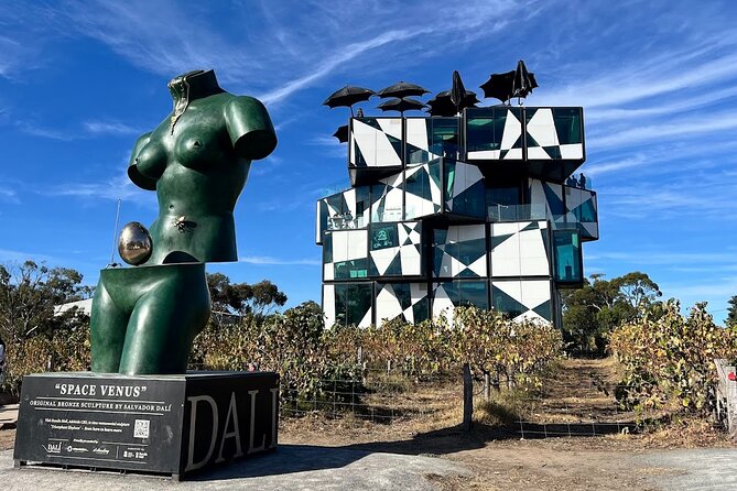 Red White & Brew - Wine, Gin & Beer Tour with Tastings from Adelaide - The guides are a major part of the value