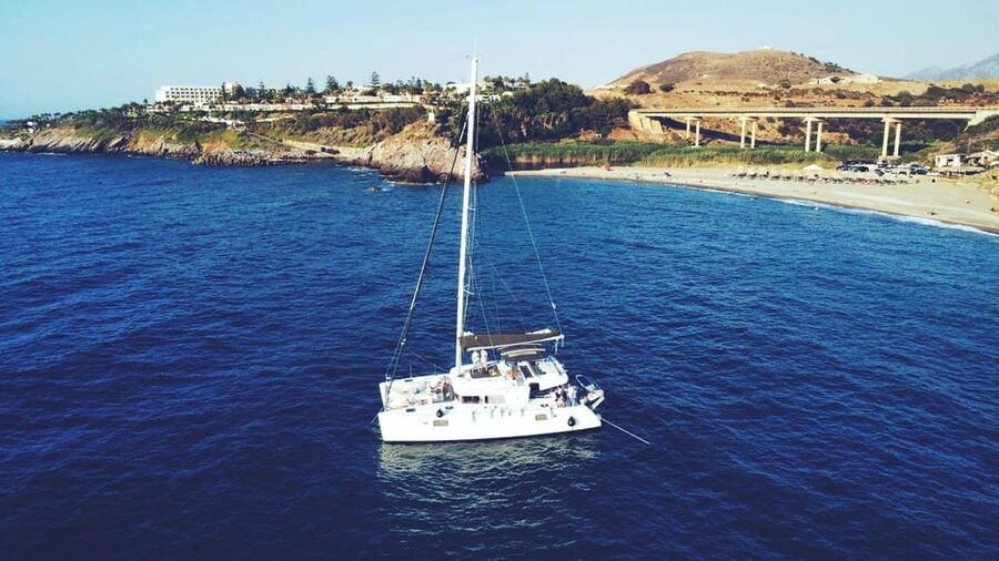 Rethymno: Sunset Catamaran Cruise - Sushi & Open Bar - Sushi, Cretan snacks, and the open bar