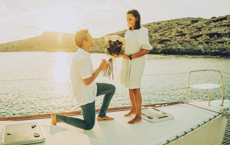 Rethymno: Sunset Catamaran Cruise - Sushi & Open Bar - One hour of sailing toward Skaleta