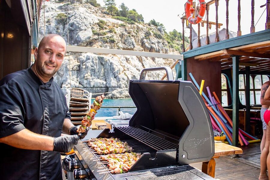 Rhodes: Sunset Cruise with Greek BBQ and Unlimited Drinks - Final advice: should you book it?