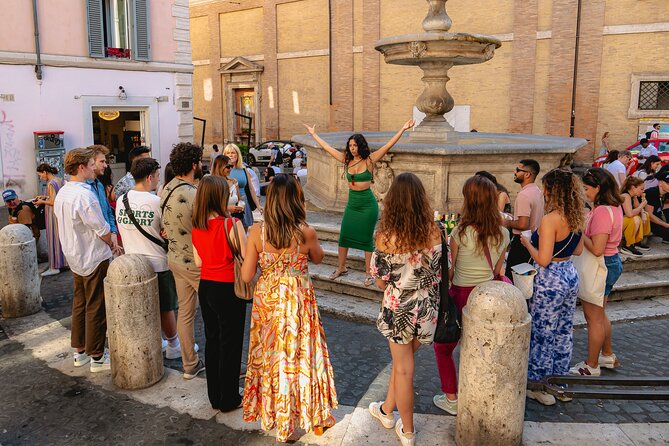 Rome Bar Crawl: Interactive Night Tour with Games and Karaoke - Finishing at Piazza Venezia