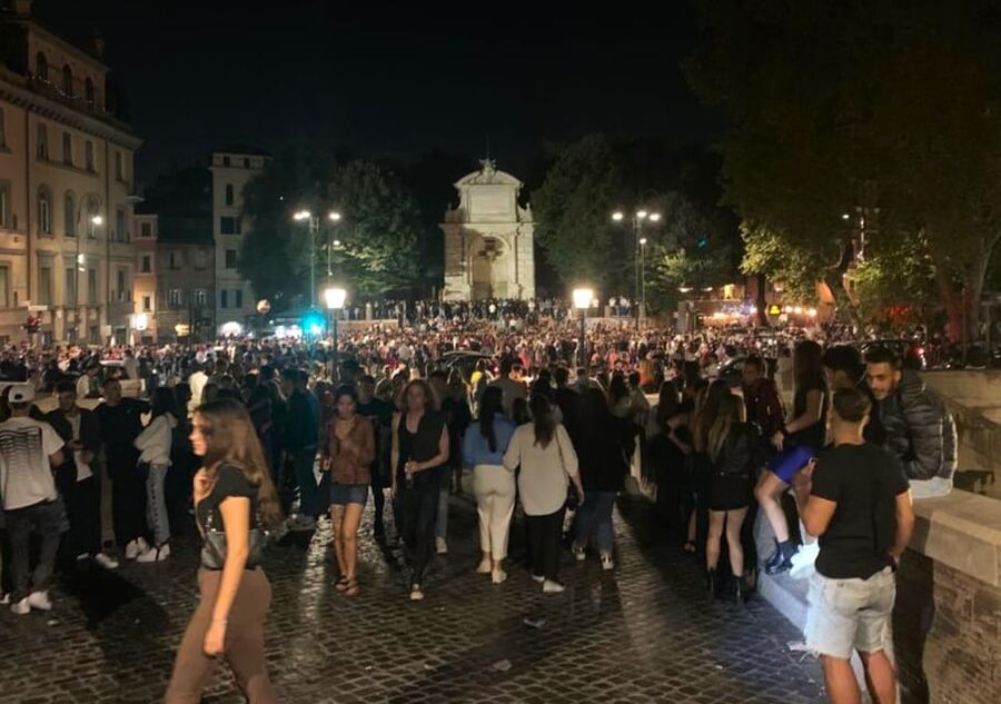 Rome: Guided Bar Crawl in Trastevere - Key points at a glance