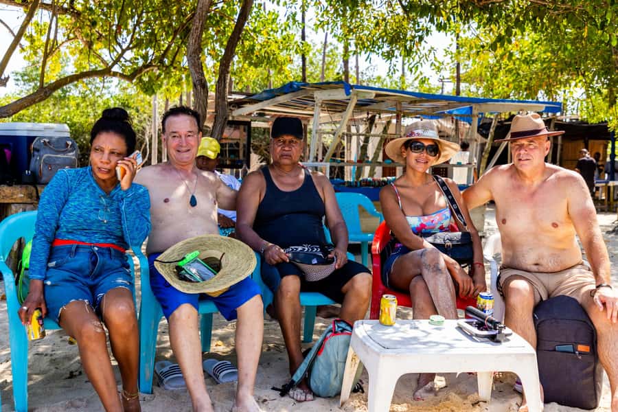 Rosario Islands -Barú : Agua Azul Beach, with lunch - Why Playa Agua Azul makes a good beach escape
